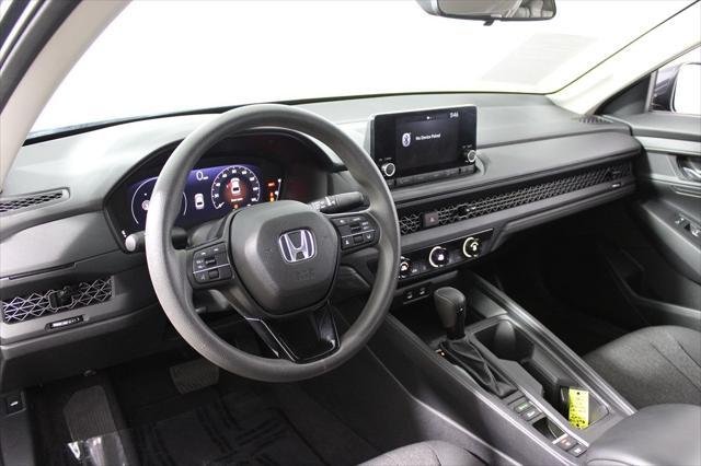 Photo of 2023 Meteorite Gray Metallic Honda Accord