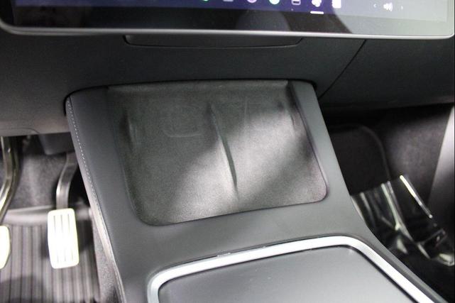 Photo of 2024 Pearl White Multi-Coat Tesla Model Y