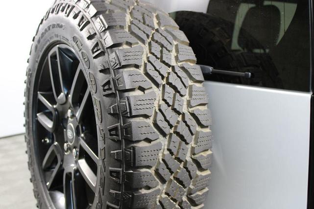 Photo of 2020 Fuji White Land Rover Defender
