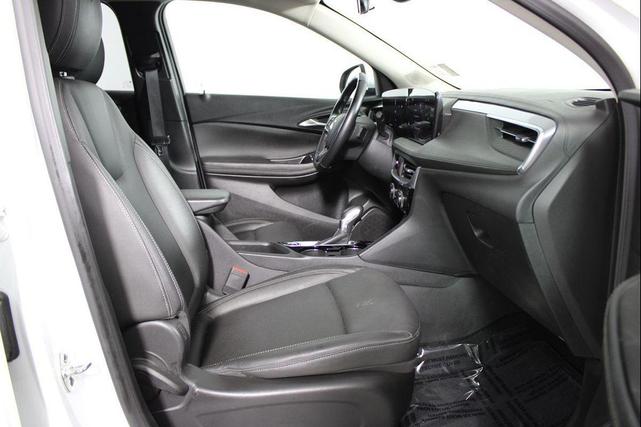 Photo of 2024 Summit White Buick Encore GX