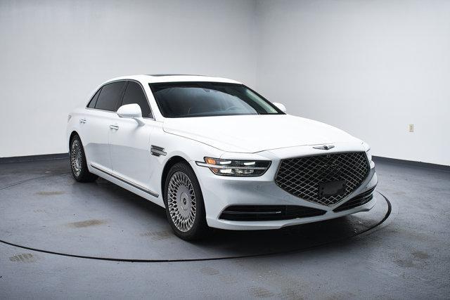 2021 Genesis G90