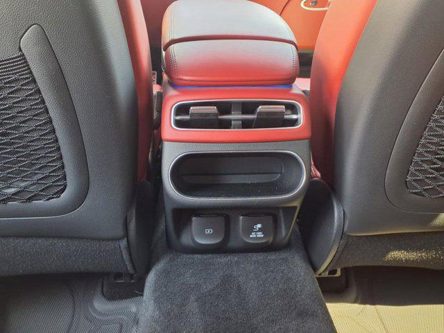 Photo of 2024 Capri Blue Genesis GV70