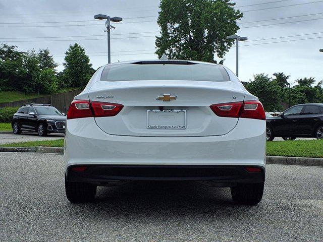 Photo of 2023 Summit White Chevrolet Malibu