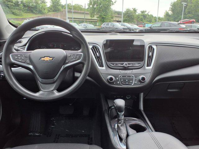 Photo of 2023 Summit White Chevrolet Malibu