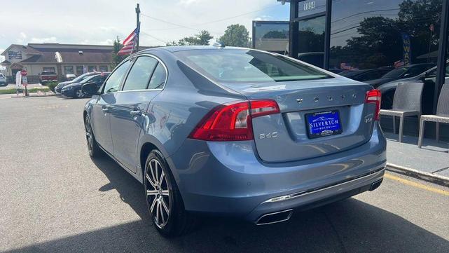 Photo of 2017 Mussel Blue Metallic Volvo S60 Inscription