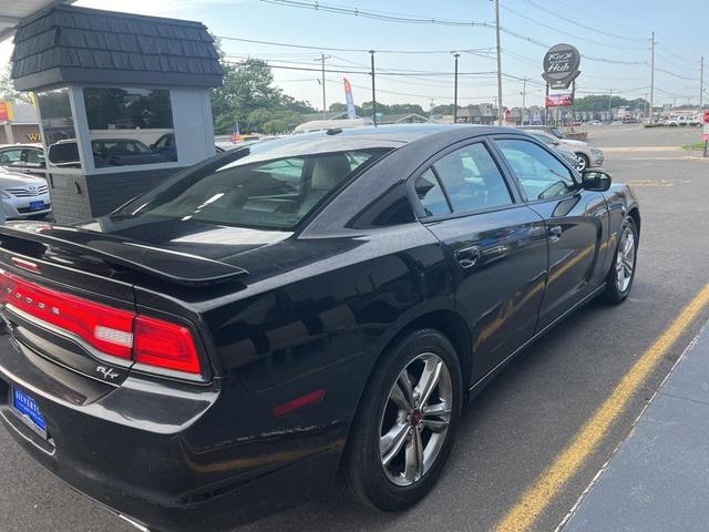 Photo of 2012 Pitch Black Dodge Charger