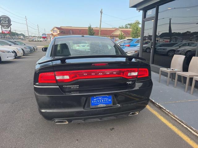Photo of 2012 Pitch Black Dodge Charger