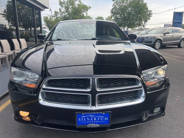 Photo of 2012 Pitch Black Dodge Charger