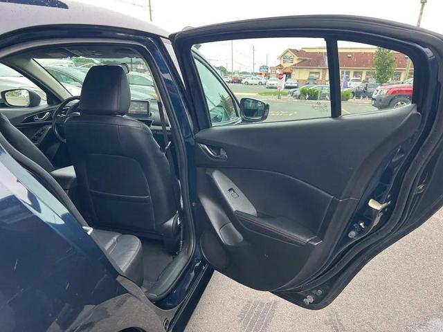 Photo of 2014 Deep Crystal Blue Mica Mazda Mazda3