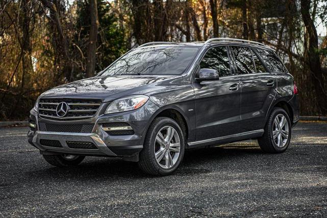 Photo of 2012 Steel Gray Metallic Mercedes-Benz M-Class