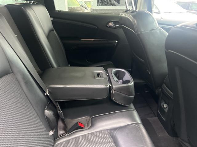 Photo of 2015 Billet Silver Metallic Clearcoat Dodge Journey