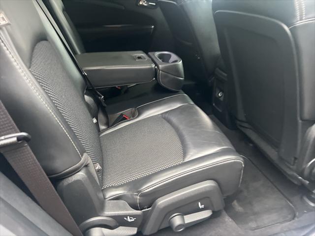 Photo of 2015 Billet Silver Metallic Clearcoat Dodge Journey