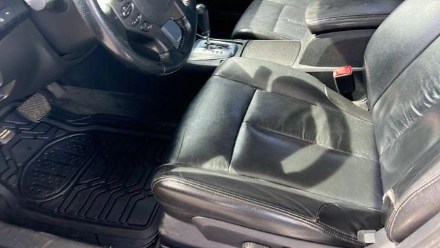 Photo of 2011 Super Black Nissan Altima