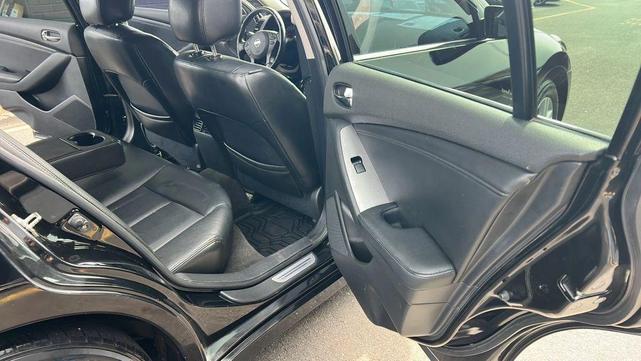 Photo of 2011 Super Black Nissan Altima