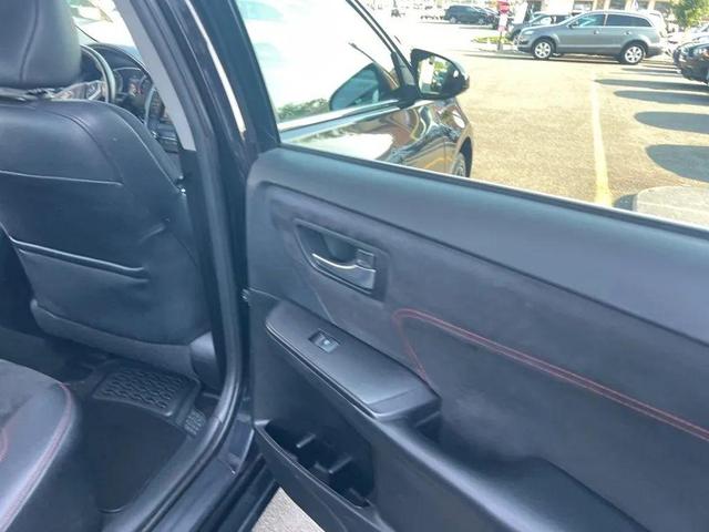Photo of 2015 Attitude Black Toyota Camry