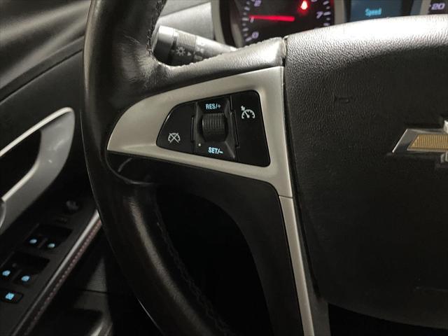 Photo of 2011 Silver Ice Metallic Chevrolet Equinox