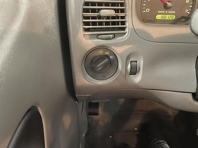 Photo of 2008 Black Clearcoat Ford Ranger