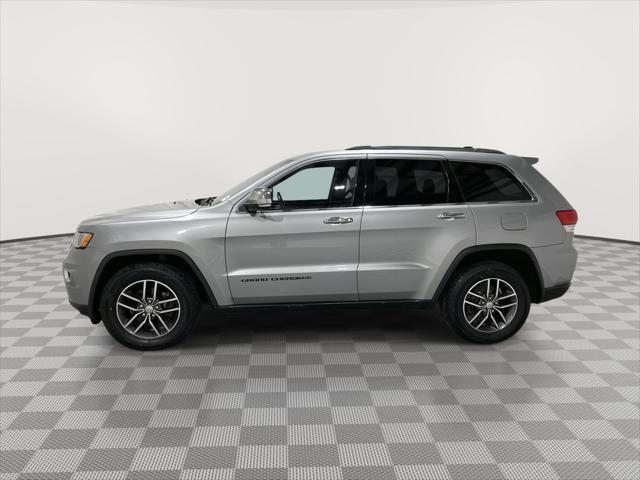 Photo of 2018 Billet Silver Metallic Clearcoat Jeep Grand Cherokee