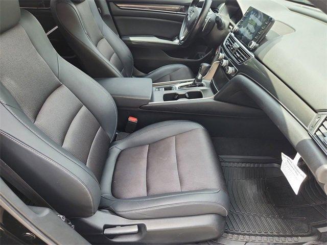 Photo of 2019 Crystal Black Pearl Honda Accord