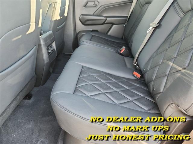 Photo of 2025 Black Chevrolet Colorado