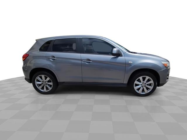 Photo of 2015 Mercury Gray Mitsubishi Outlander Sport