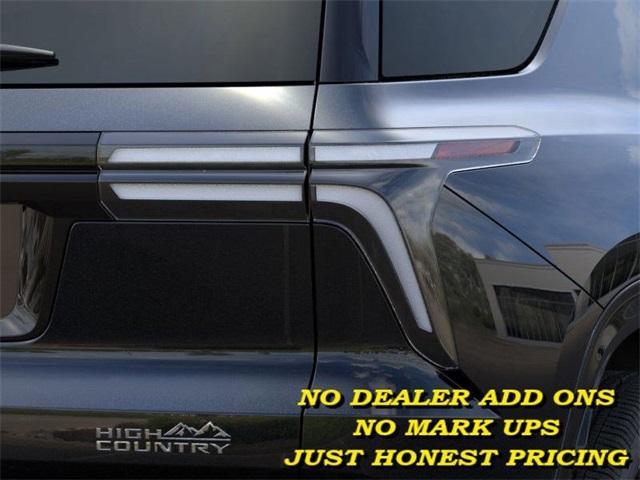Photo of 2026 Black Chevrolet Traverse