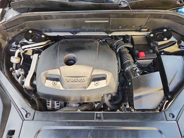 Photo of 2018 Onyx Black Metallic Volvo XC90