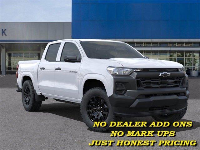 Photo of 2025 White Chevrolet Colorado