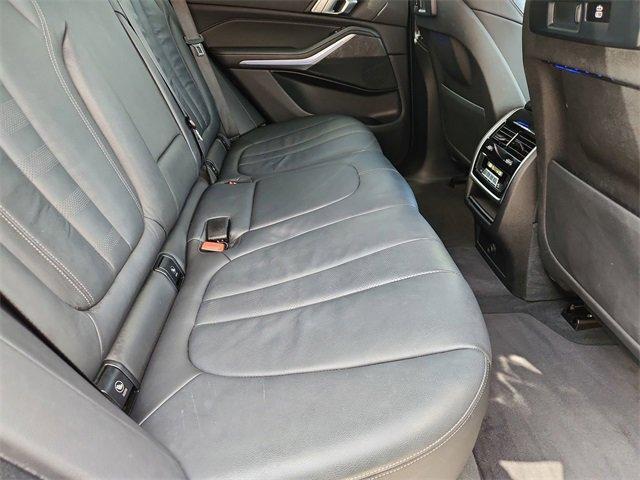 Photo of 2020 Black Sapphire Metallic BMW X5