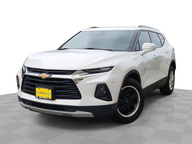Photo of 2019 Summit White Chevrolet Blazer