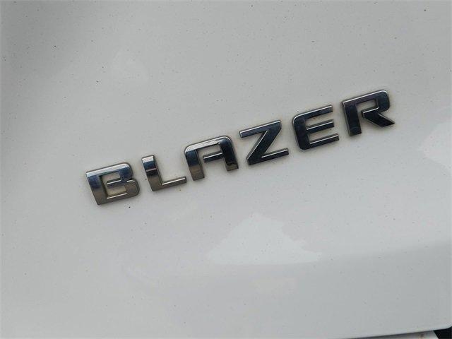 Photo of 2019 Summit White Chevrolet Blazer