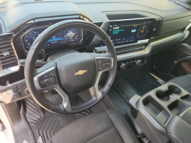 Photo of 2024 Summit White Chevrolet Silverado 2500
