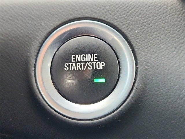 Photo of 2021 Summit White GMC Terrain