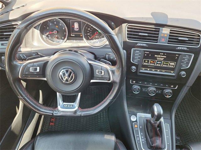 Photo of 2016 White Volkswagen Golf GTI