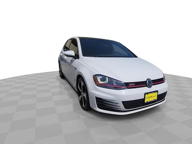 Photo of 2016 White Volkswagen Golf GTI
