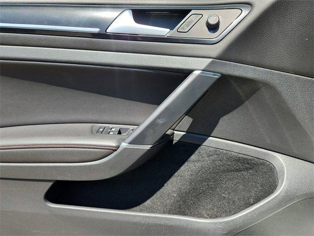 Photo of 2016 White Volkswagen Golf GTI