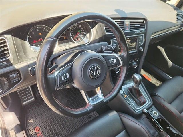Photo of 2016 White Volkswagen Golf GTI
