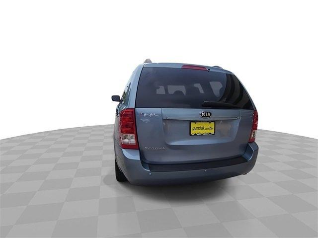 Photo of 2014 Glacier Blue Kia Sedona