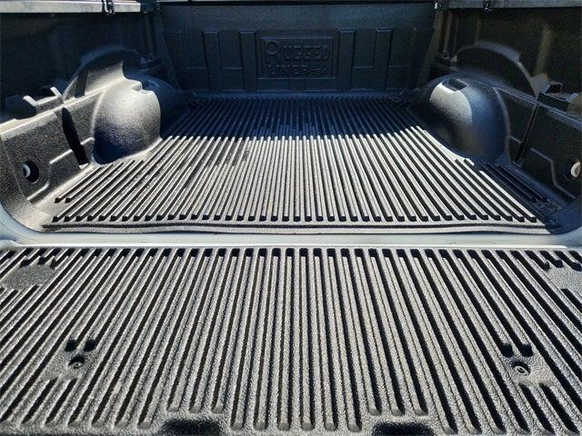 Photo of 2022 Bright White Clearcoat RAM 1500