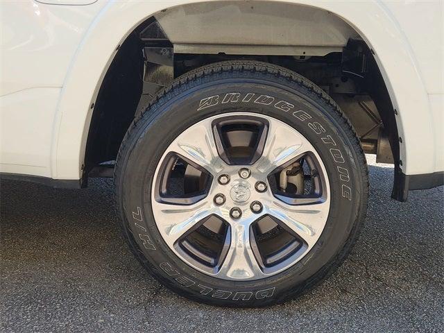Photo of 2022 Bright White Clearcoat RAM 1500