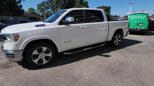 Photo of 2022 Bright White Clearcoat RAM 1500