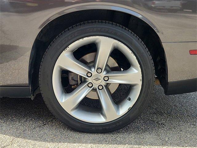 Photo of 2018 Granite Crystal Clearcoat Metallic Dodge Challenger