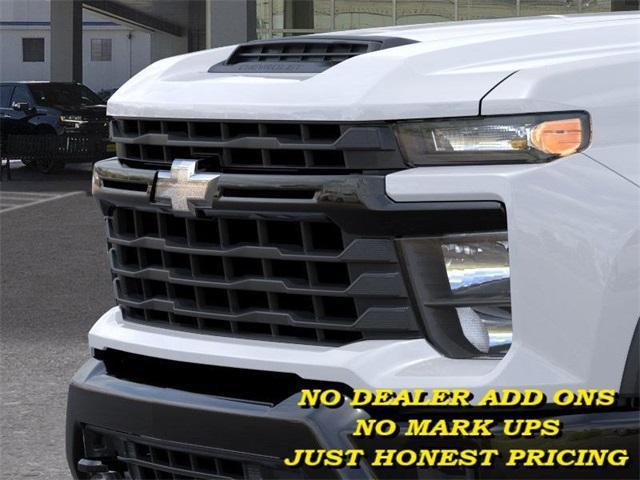 Photo of 2025 White Chevrolet Silverado 2500