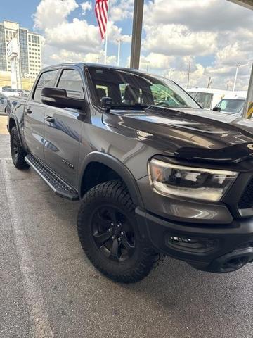 Photo of 2021 Granite Crystal Clearcoat Metallic RAM 1500