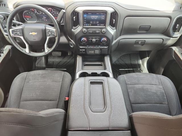 Photo of 2022 Mosaic Black Metallic Chevrolet Silverado 2500