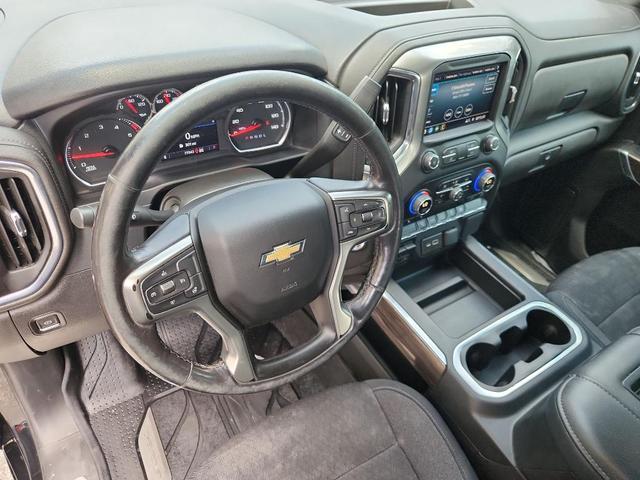 Photo of 2022 Mosaic Black Metallic Chevrolet Silverado 2500