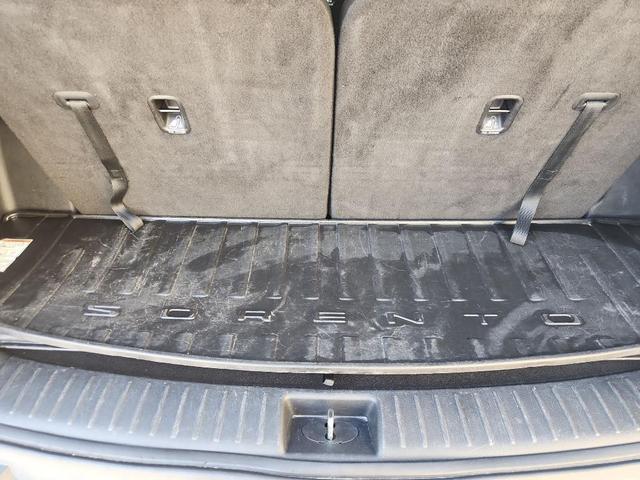 Photo of 2022 Gravity Gray Kia Sorento