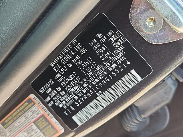 Photo of 2022 Gravity Gray Kia Sorento
