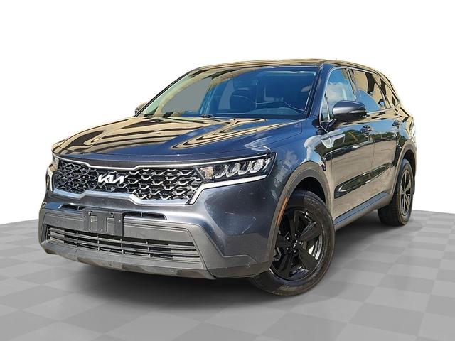 Photo of 2022 Gravity Gray Kia Sorento