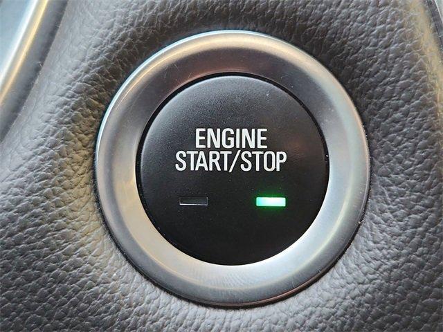 Photo of 2020 Summit White Chevrolet Traverse
